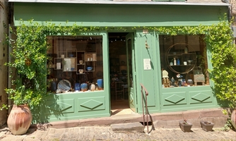 22 Grand rue de l'Horloge à Cordes sur ciel (81)